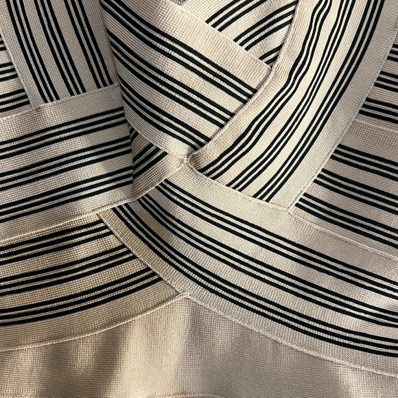 NEW WITH TAG CELEBRITY STYLE CS COLLECTION SLEEVELESS DRESS SIZE XXS - Picture 4 of 10